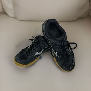 Mizuno Cyclone Speed‎ 2 Shoes Womens Size 8.5 Black Volleyball Sneakers Gum Sole